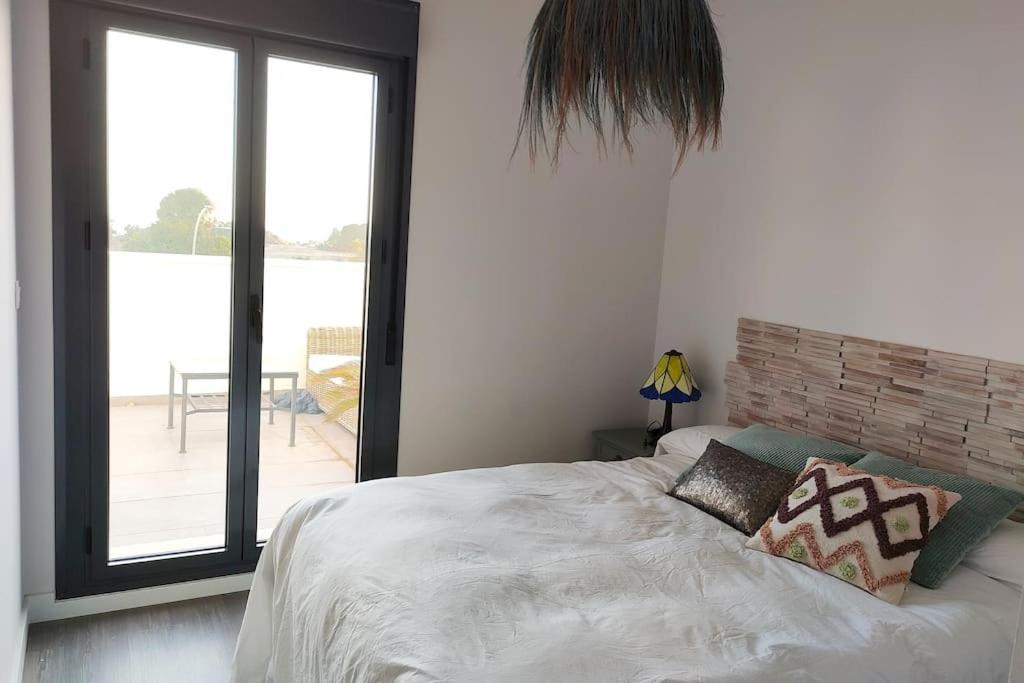 Апартаменты Atico Con Piscina, Golf, Vistas Al Mar Торре-де-Бенагальбон Экстерьер фото