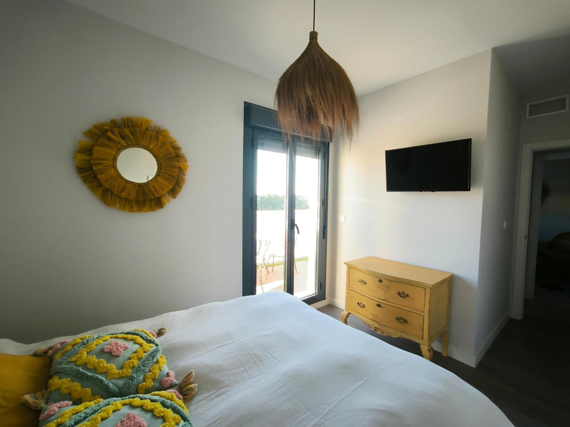 Апартаменты Atico Con Piscina, Golf, Vistas Al Mar Торре-де-Бенагальбон Экстерьер фото